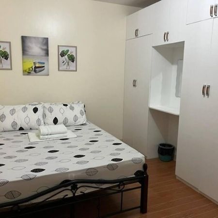 Estilo Apartment 2-Storey Clarin  Экстерьер фото